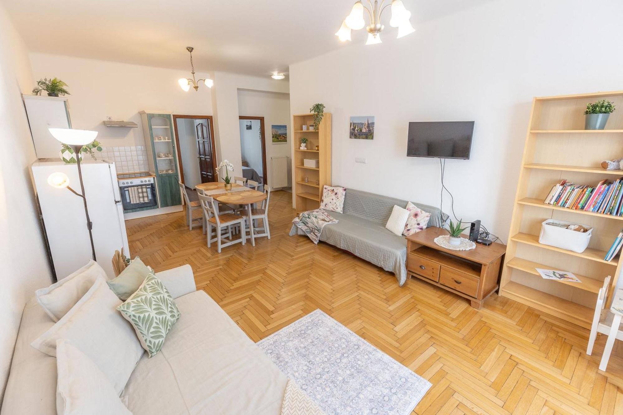 Riverside Balcony Apartment With View To Danube 布达佩斯 外观 照片