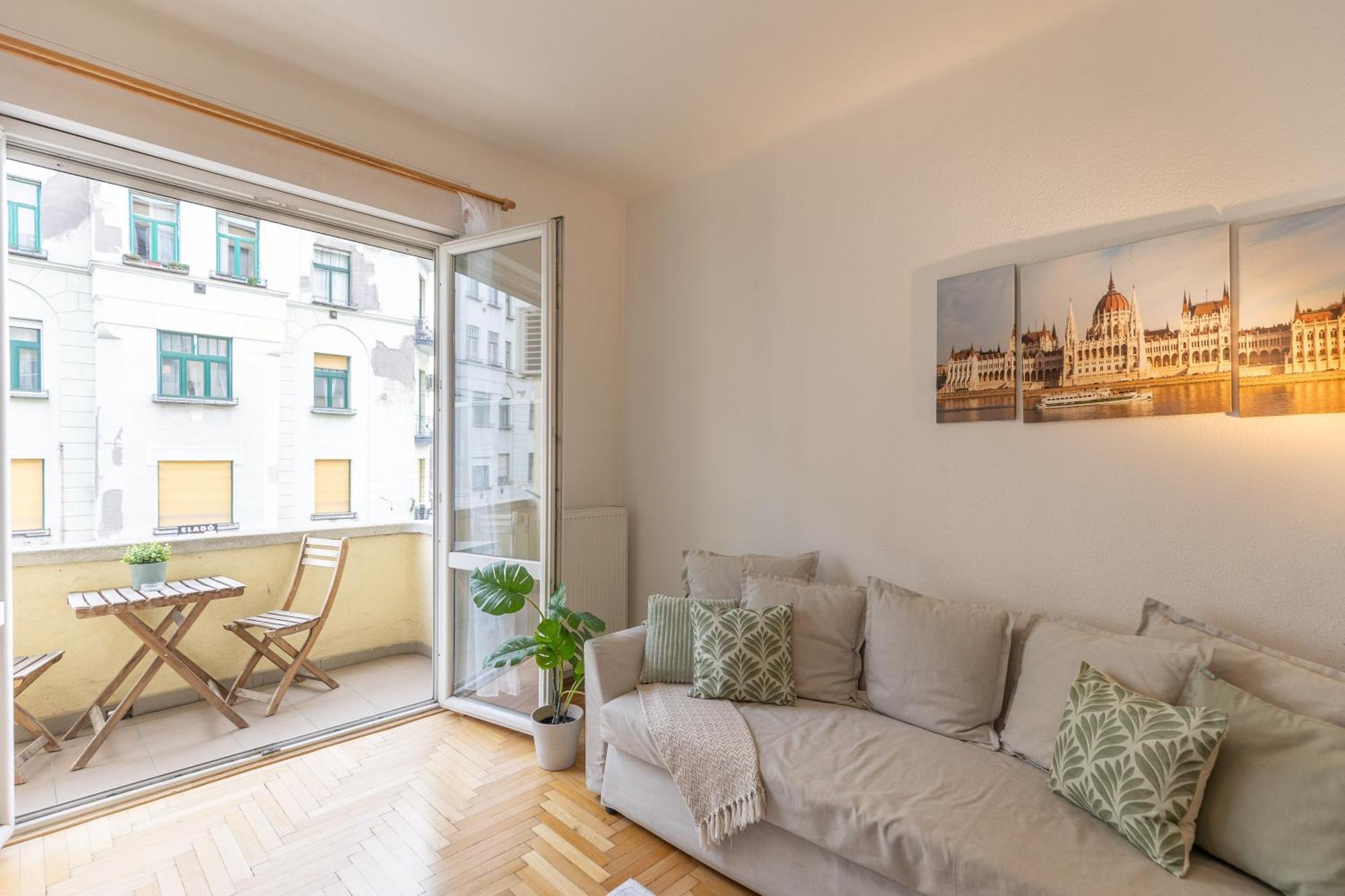 Riverside Balcony Apartment With View To Danube 布达佩斯 外观 照片
